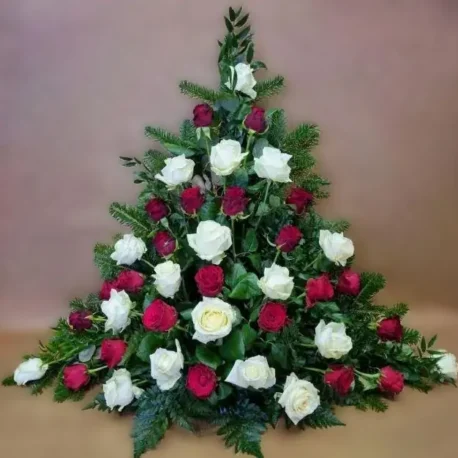 Gesteck Rosen rot weiss